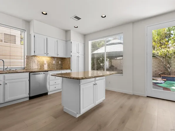 9315 Morning Breeze Way, San Diego, CA 92126