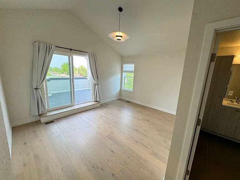 3050 Wilson Ct #6 — Photo 11