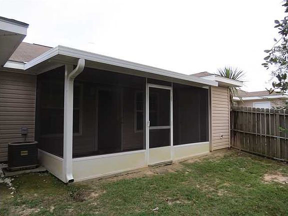 5th image of 7953 Stonebrook Dr