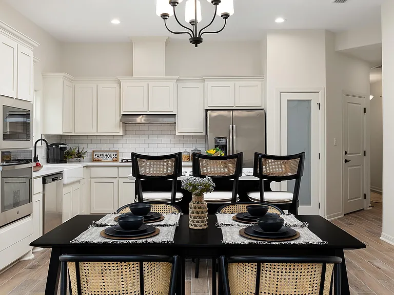 14223 Mountain Ridge Ln — Photo 35
