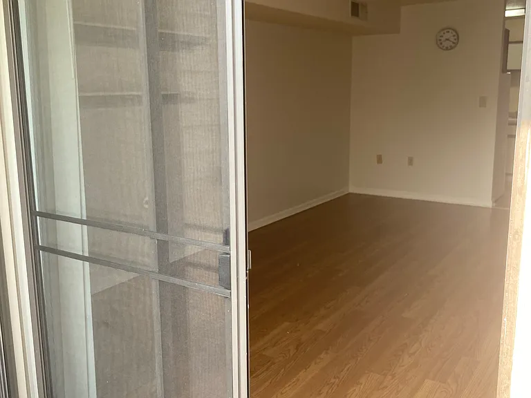 1404 University City Blvd #H — Photo 4