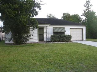 4902 Meadow Park Dr, Houston, TX 77048