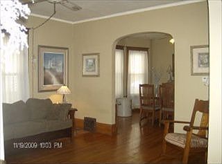 4th image of 2810 Sacramento St