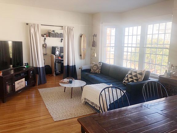 3rd image of 2341 Union St APT 4