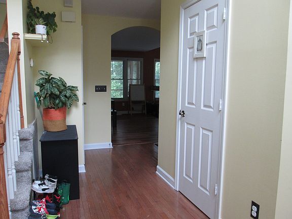 5th image of 4041 Windwood Ln