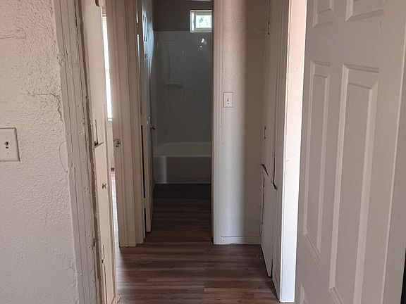 5th image of 3217 Emory St