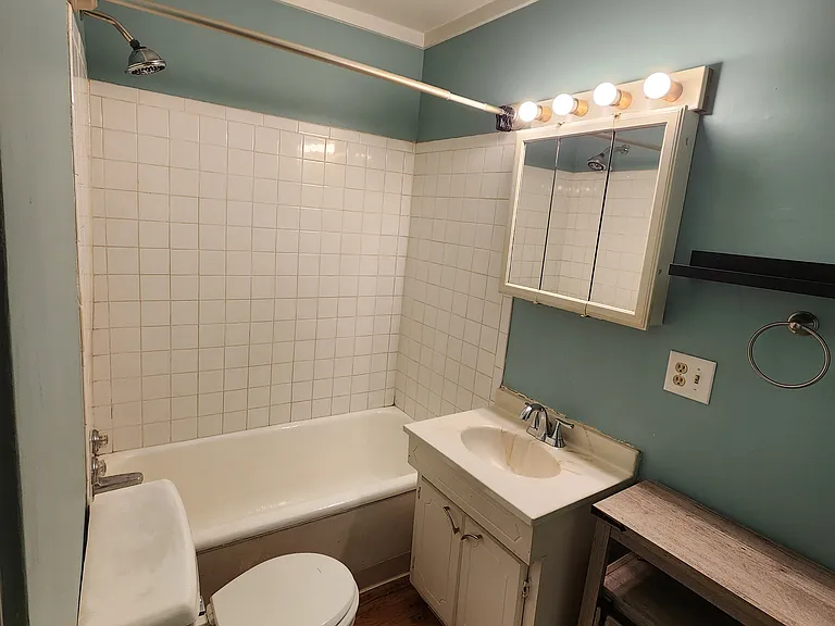 357 N Lincoln St #2 — Photo 8