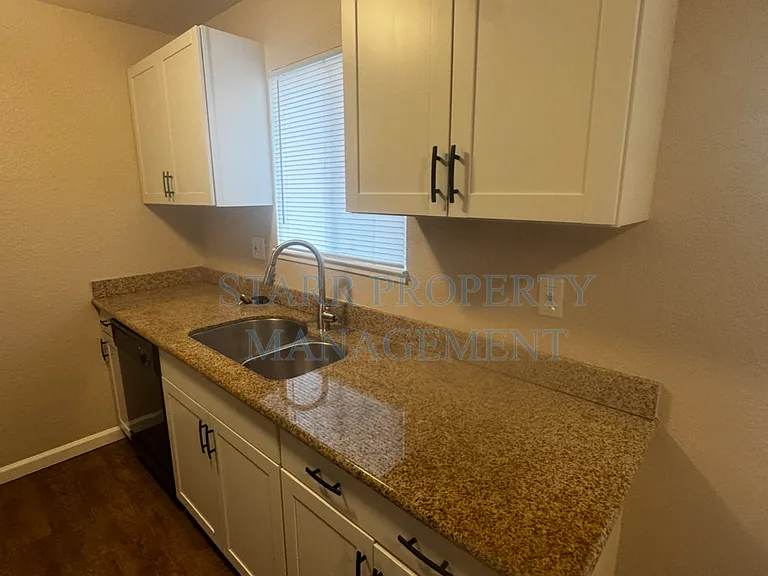 3591 Quail Lakes Dr #121 — Photo 4