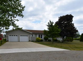 580 N Ewing Dr, Winamac, IN 46996