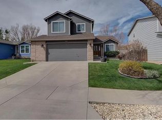 5910 Grapevine Dr, Colorado Springs, CO 80923