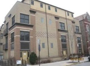 1503 W Chestnut St, Chicago, IL 60642