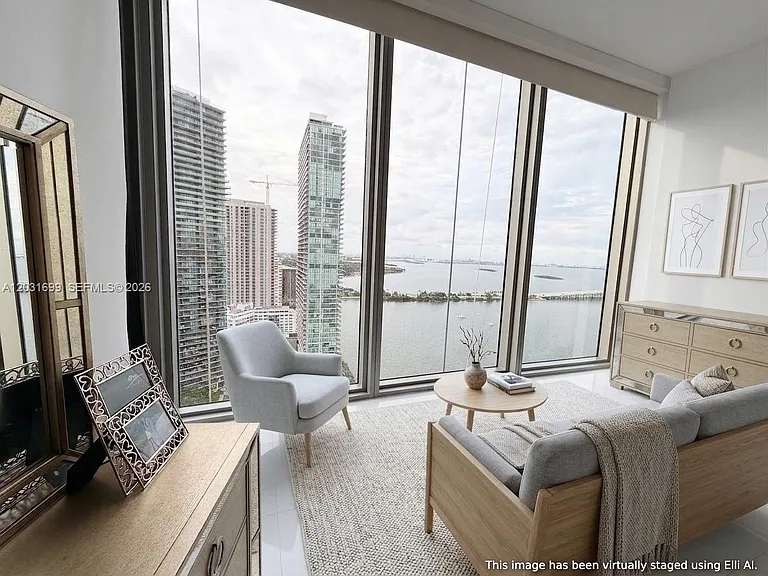 2900 NE 7th Ave #2901 — Photo 29