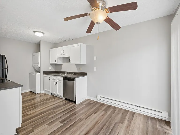 Timbercreek Apts — Photo 48