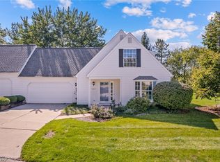 10242 Orchard Hill Ln, Twinsburg, OH 44087