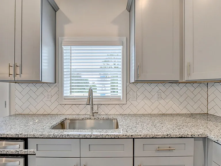 5477 Blossomwood Trl — Photo 32