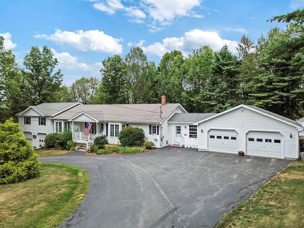 336 Main Street, Winthrop, ME 04364