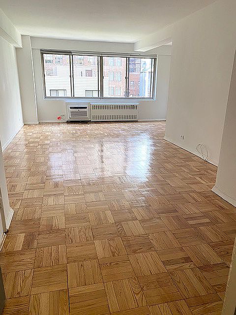 1st image of 225 E 46th St APT 7G