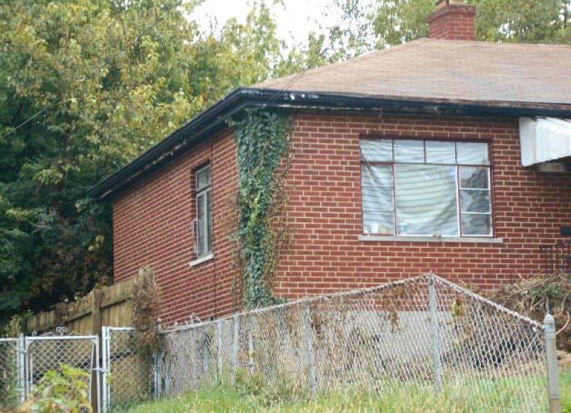 2nd image of 1336 Manss Ave