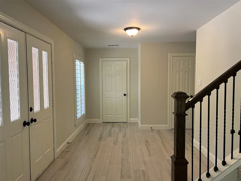 2714 Echo St — Photo 15