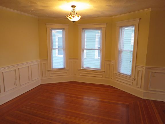 5th image of 45 Paulina St #2