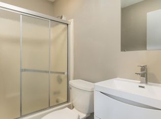 86 W 8th Ave APT D, Columbus, OH 43201