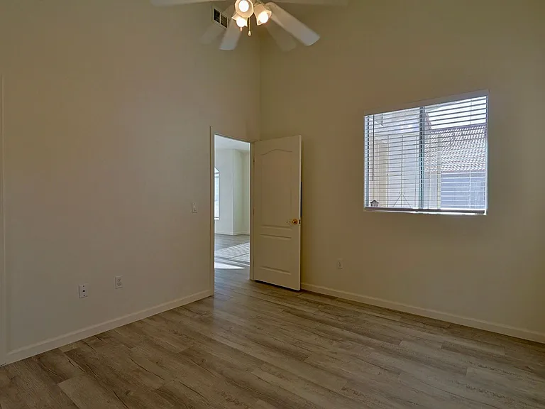 700 Carnegie St #1424 — Photo 24