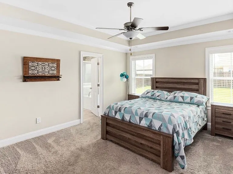 211 Lee Audis Ln — Photo 17