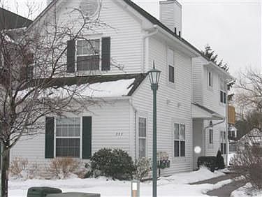 1st image of 355 Vista Cir #25C