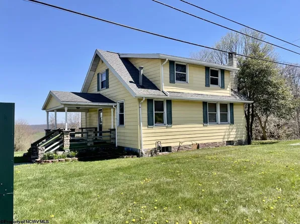 312 Morgantown St, Kingwood, WV 26537