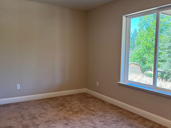 3rd image of 43179 E Sugar Pine Dr