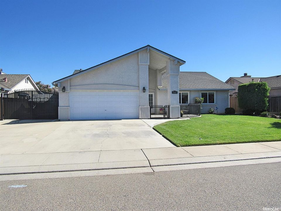 1st image of 7105 White Pine Way