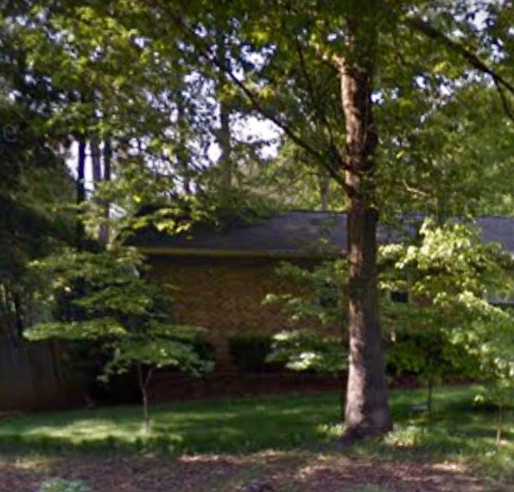 2nd image of 3914 Donaldson Dr