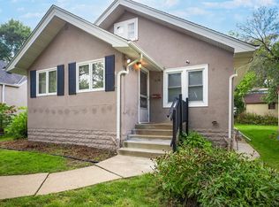 2921 Zenith Ave N, Robbinsdale, MN 55422