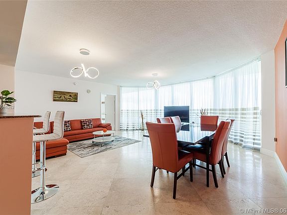 3rd image of 16699 Collins Ave APT 4007