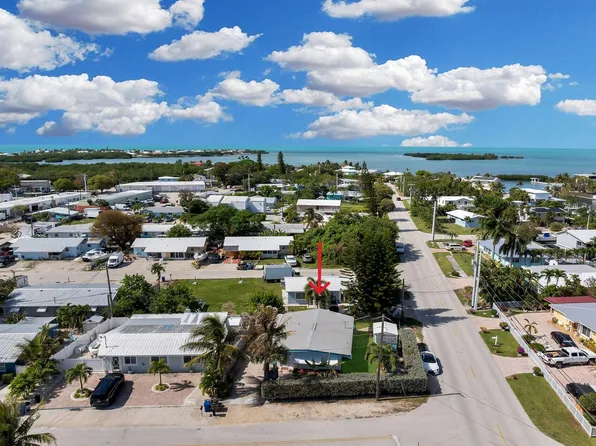 10888 3rd Ave, Marathon, FL 33050