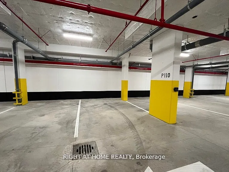 212 King William St E #1303 — Photo 8