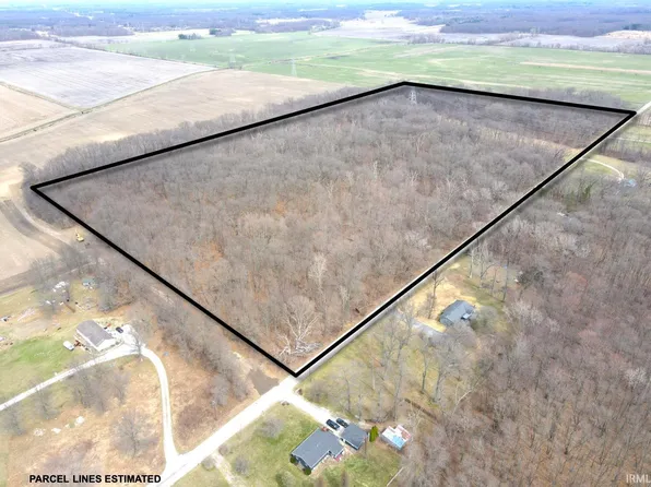 E Toto Rd #400-S, Knox, IN 46534