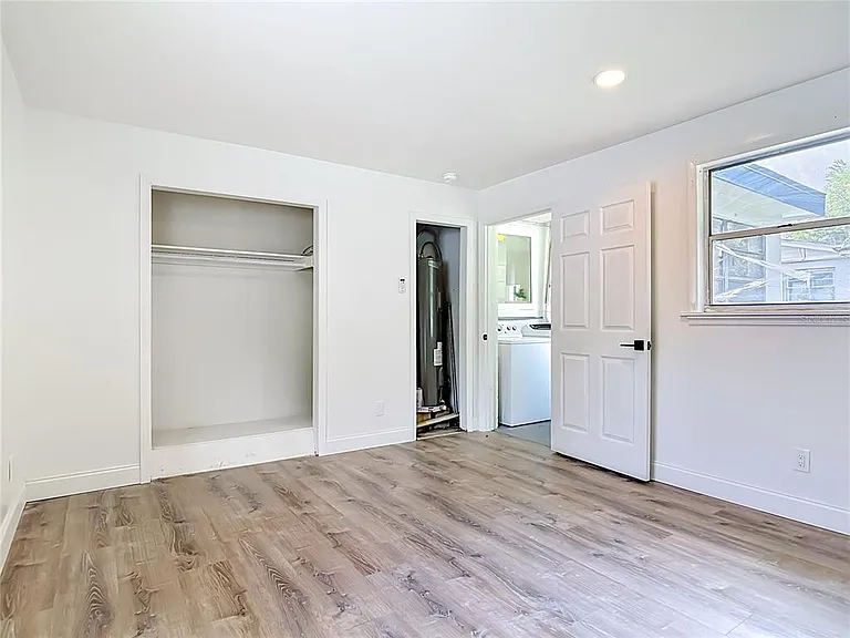 234 N Adams St — Photo 31