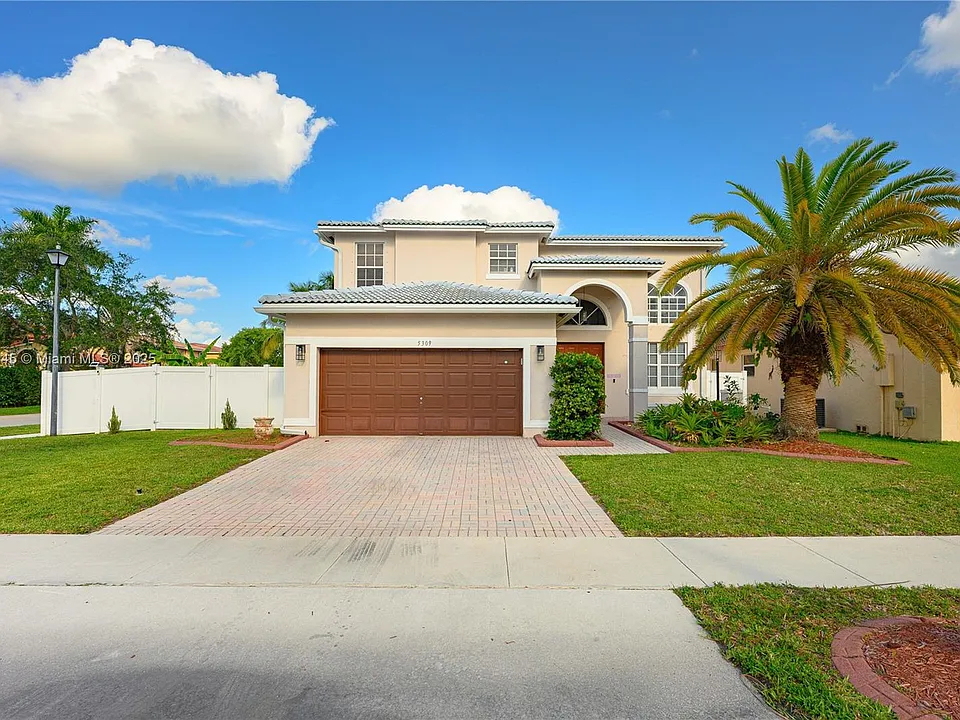 5309 SW 133rd Ave