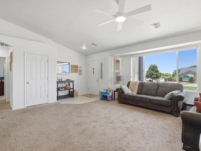 7419 E Mingus Trl — Photo 7