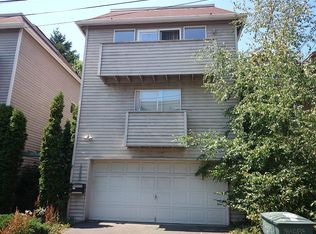 1426B 18th Ave, Seattle, WA 98122