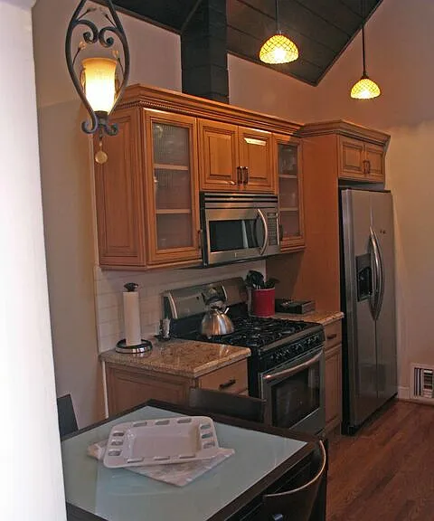 6445 W 5th St — Photo 5