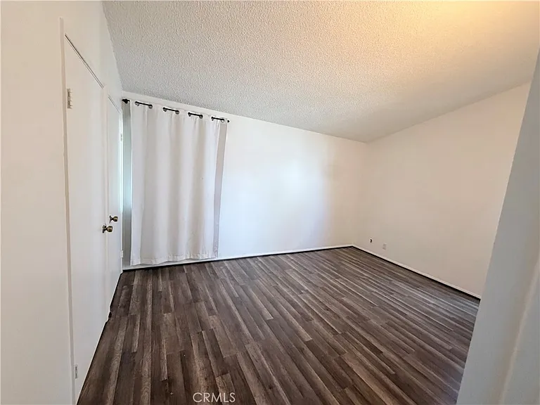5929 Los Molinos Dr — Photo 7