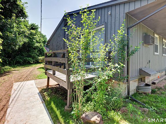 5th image of 290 Williamstown Court #290