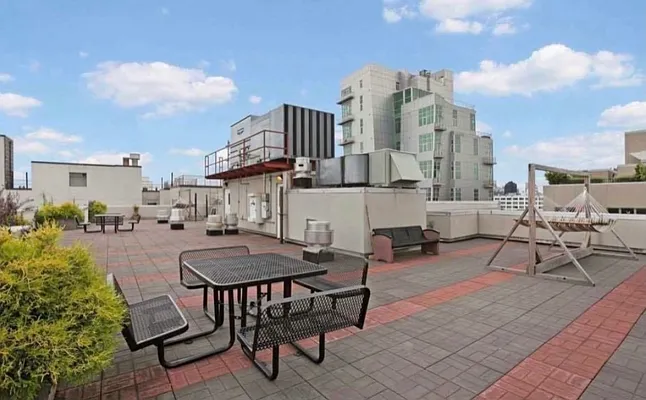 Rented by Carnegie Management Inc | media 10