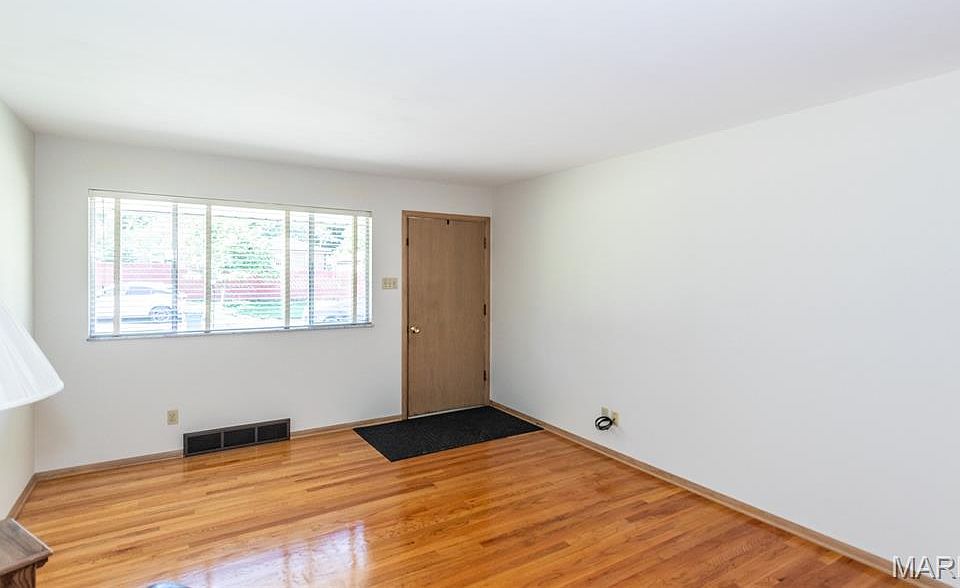 6319 Mackenzie Ct, Saint Louis, MO 63123 | Zillow