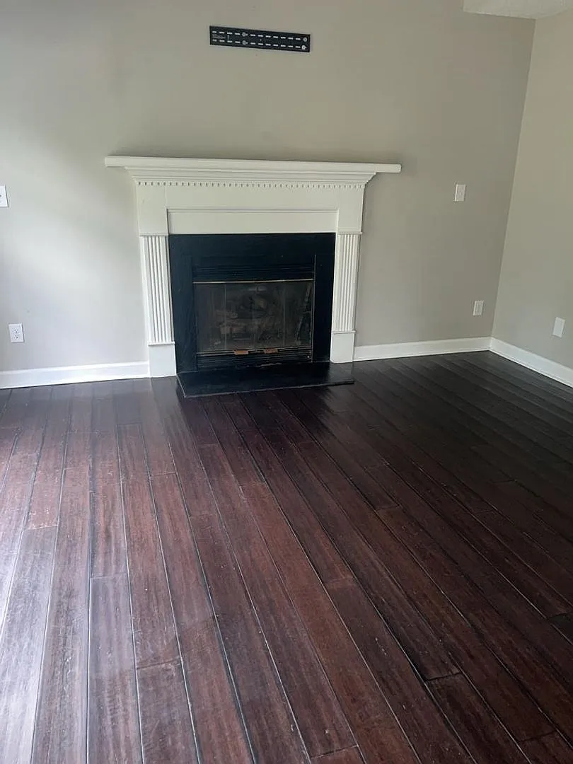 3 BR/2.5BA | Newly Renovated Single Family Home | Fenced yard | Community Amenities! — Photo 2