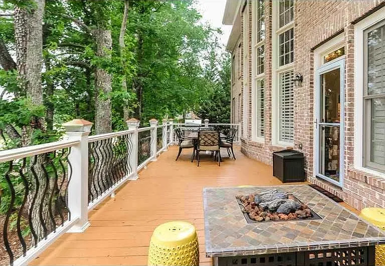 7635 Stratton Point — Photo 16