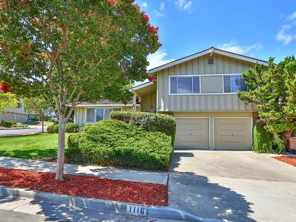 1st image of 11161 Santa Teresa Dr