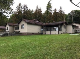 2423 Boy Scout Rd #3, Indian River, MI 49749